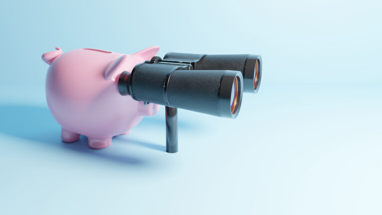 24 09 09 a piggy bank looking through binoculars mf dload gettyimages 1583116316 1200x675 128554e