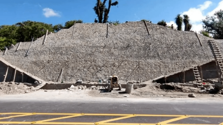 Mexico Highway Pyramid