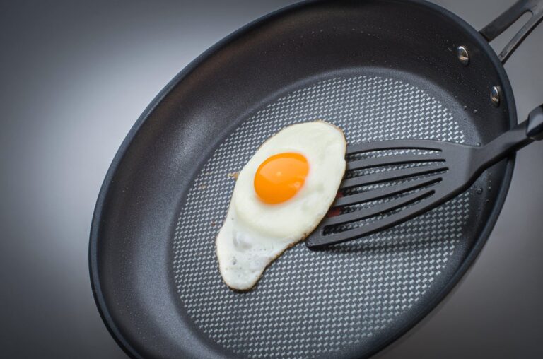 fried egg in pan