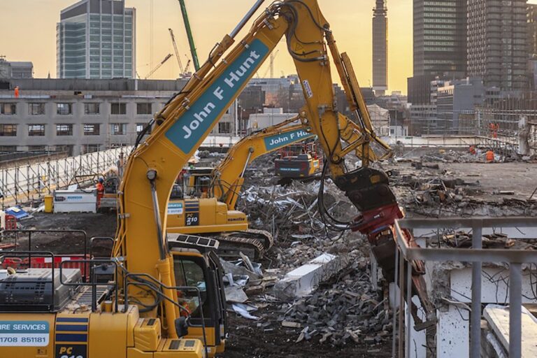 JFH plant on the roof of former BHS building mid demolition Euston Dec 2018 Credit John F Hunt 1024x682