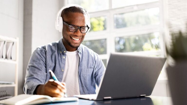 5 Ways To Transform Learning For The Digital Age With Bespoke Solutions