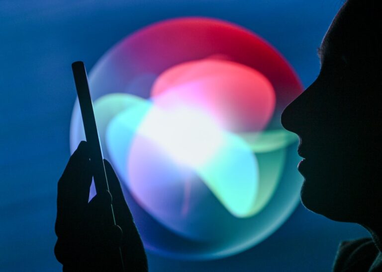 Siri eavesdropping